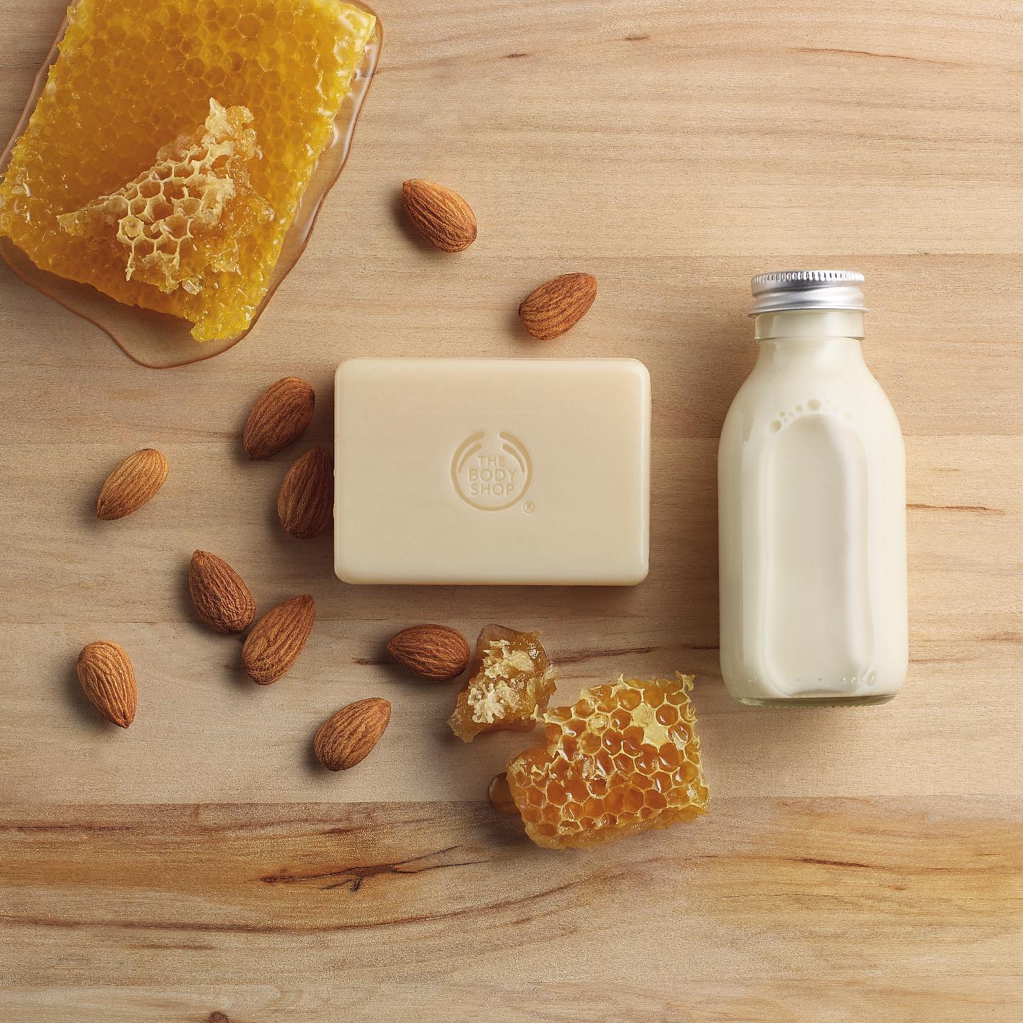 The Body Shop Soap - Almond Milk & Honey
