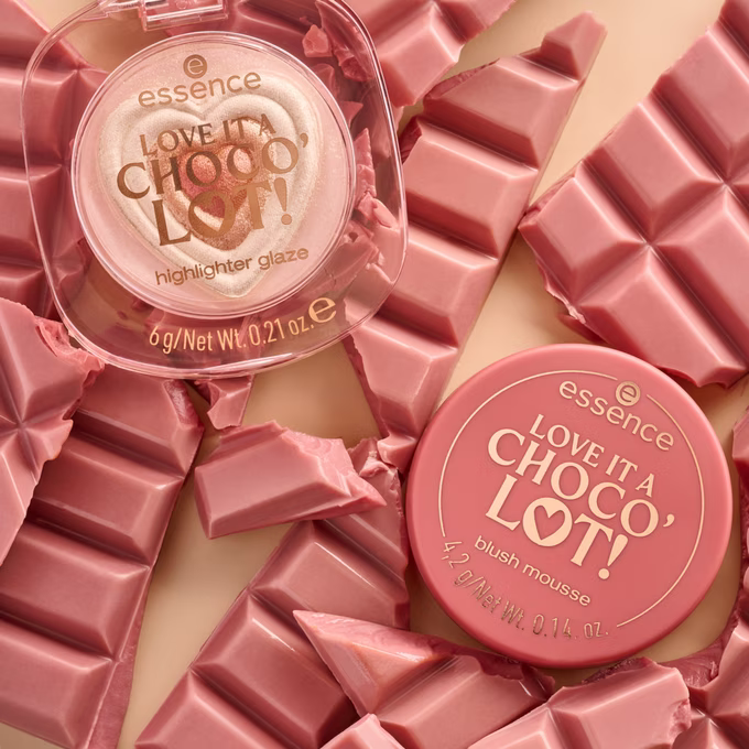 Essence Love It A Choco' Lot! Blush Mousse