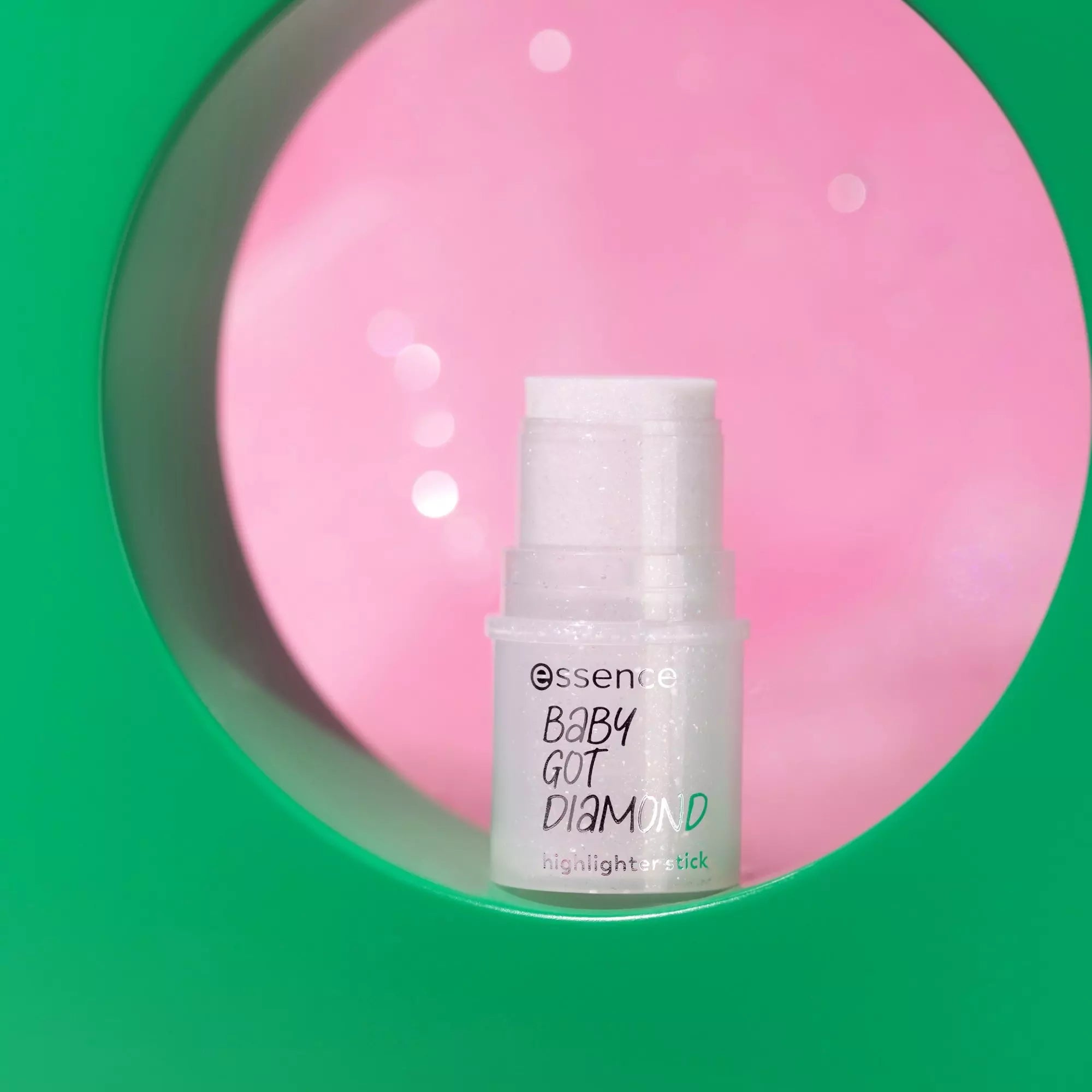 Essence Baby Got Diamond Highlighter Stick