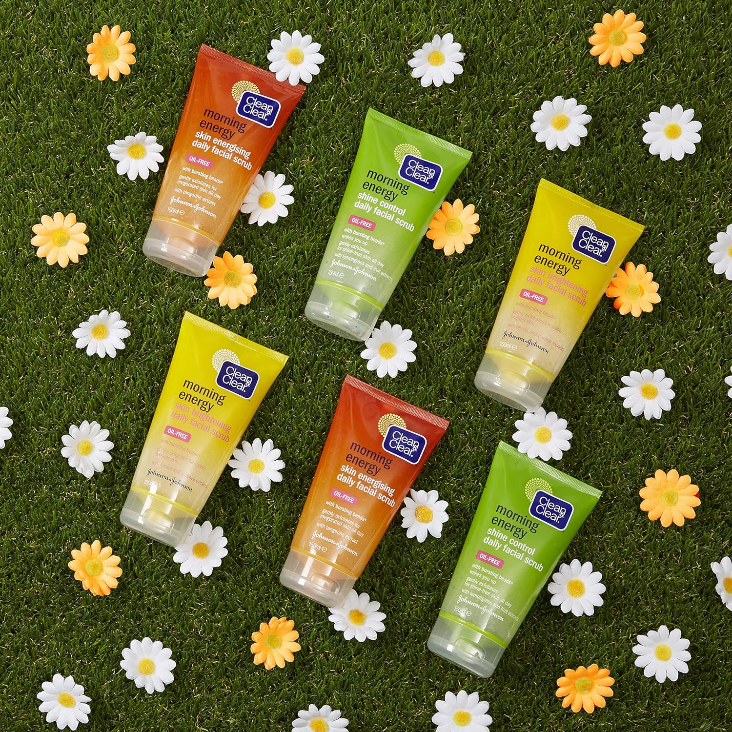 Clean & Clear® Morning Energy Skin Energising Daily Facial Scrub