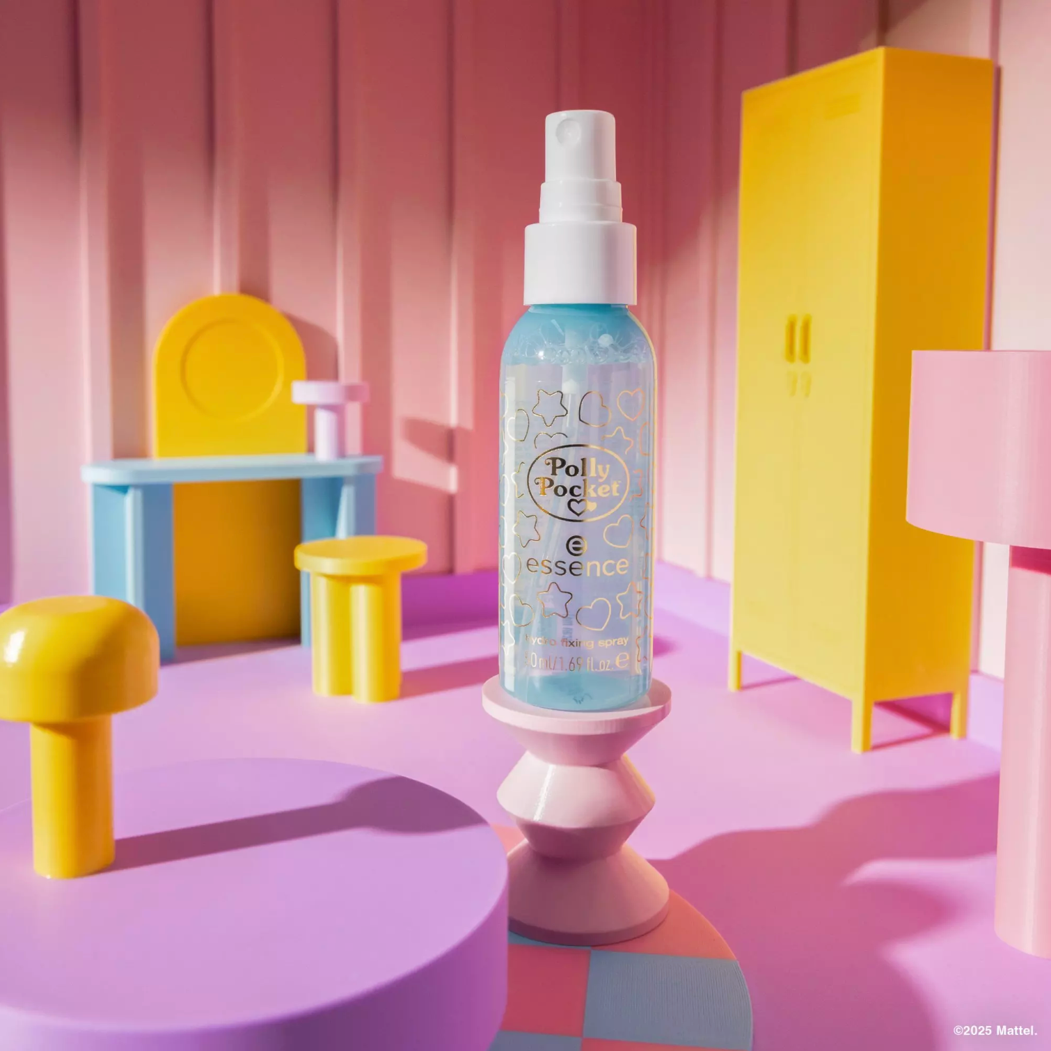 Essence Polly Pocket Hydro Fixing Spray