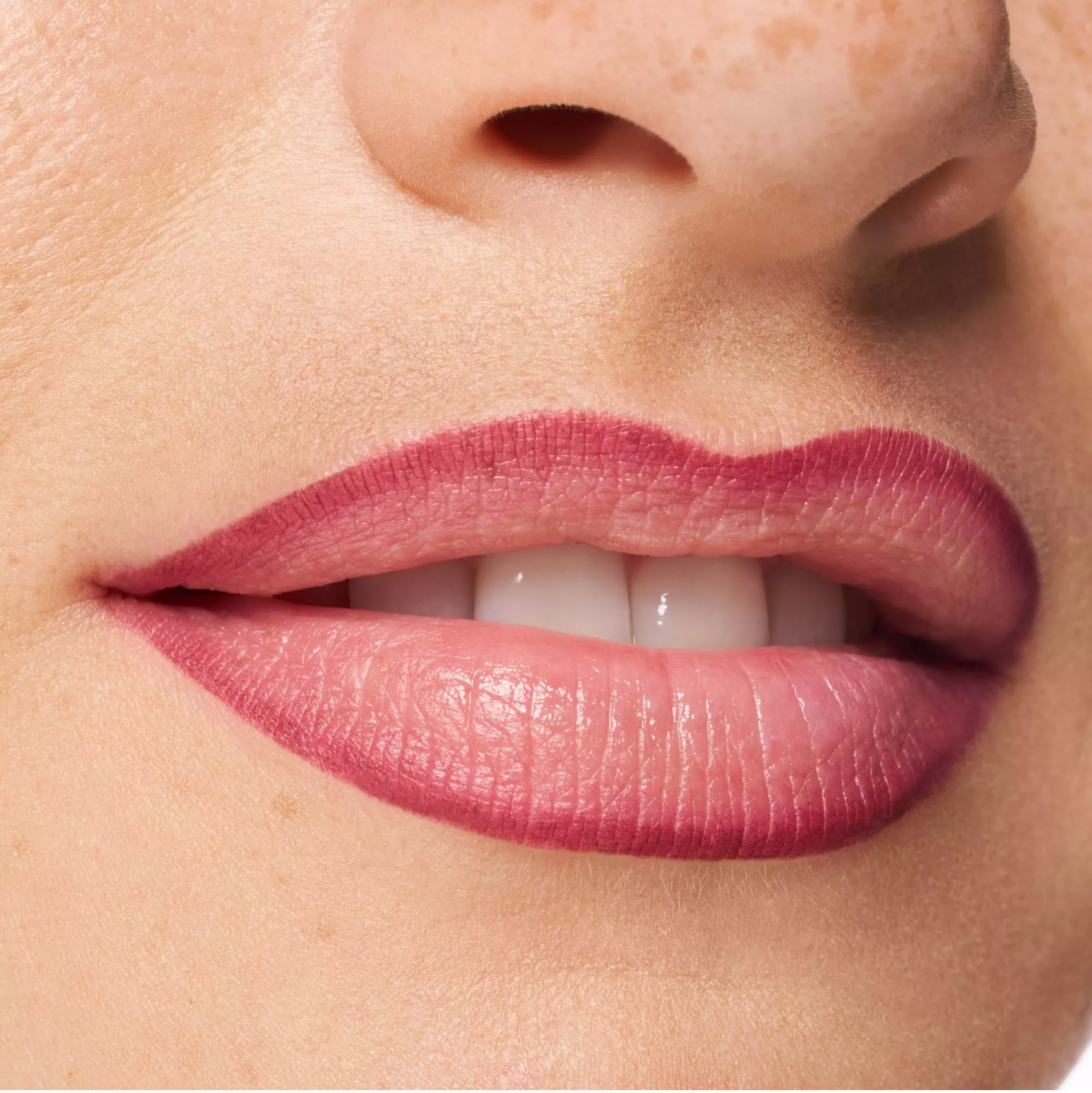 Essence 8H Matte Comfort Lipliner