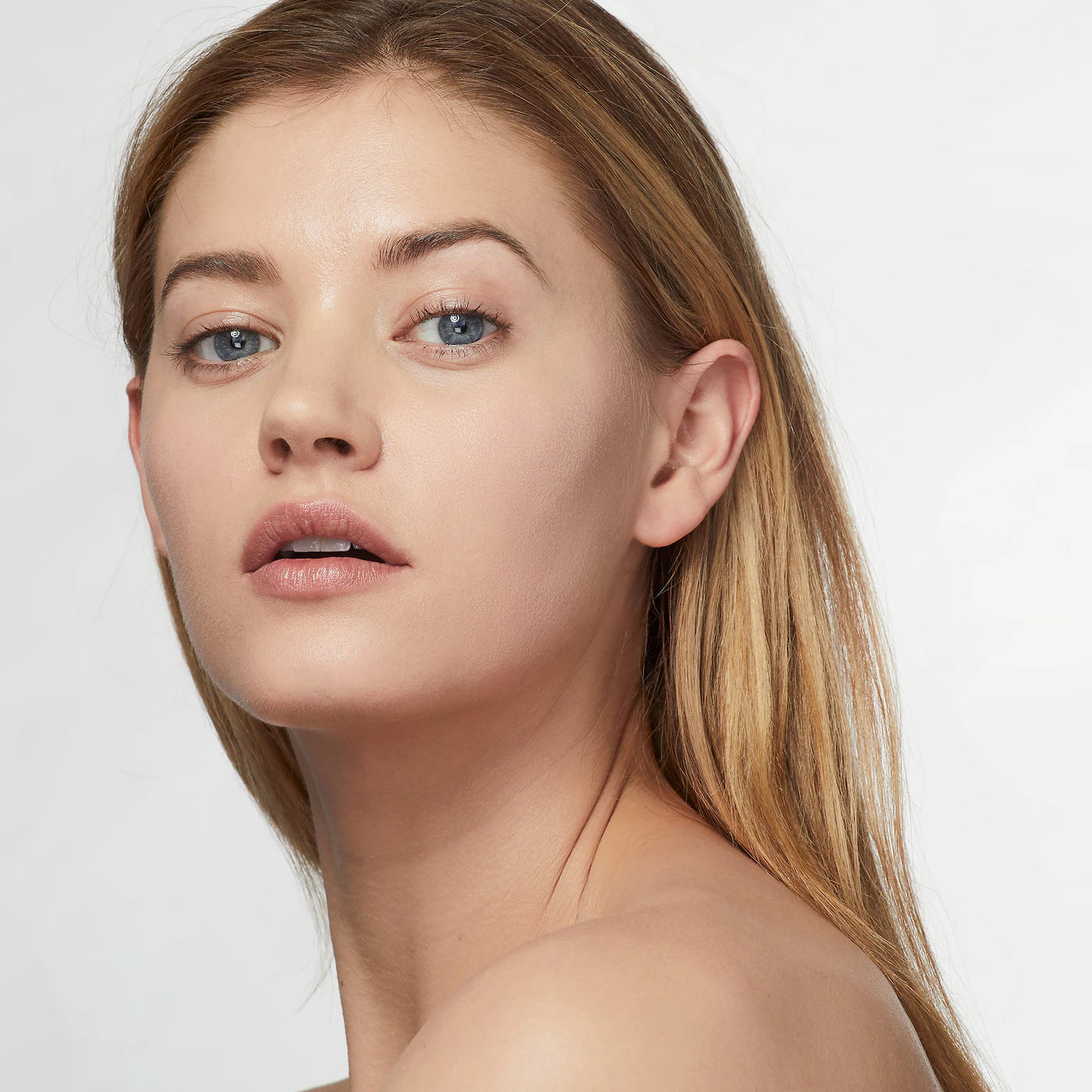 Estee Lauder Double Wear Stay-in-Place Makeup Foundation