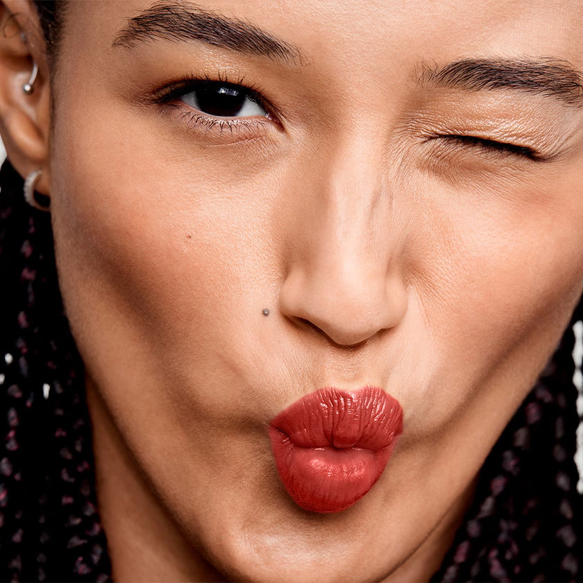 Smashbox Studio Skin 24 Hour Hydra Foundation