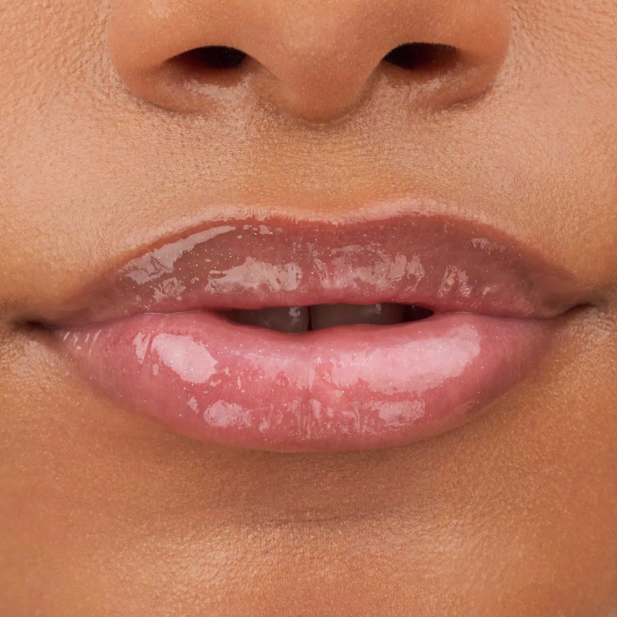 Essence What The Fake! Extreme Plumping Lip Filler - Icy Effect