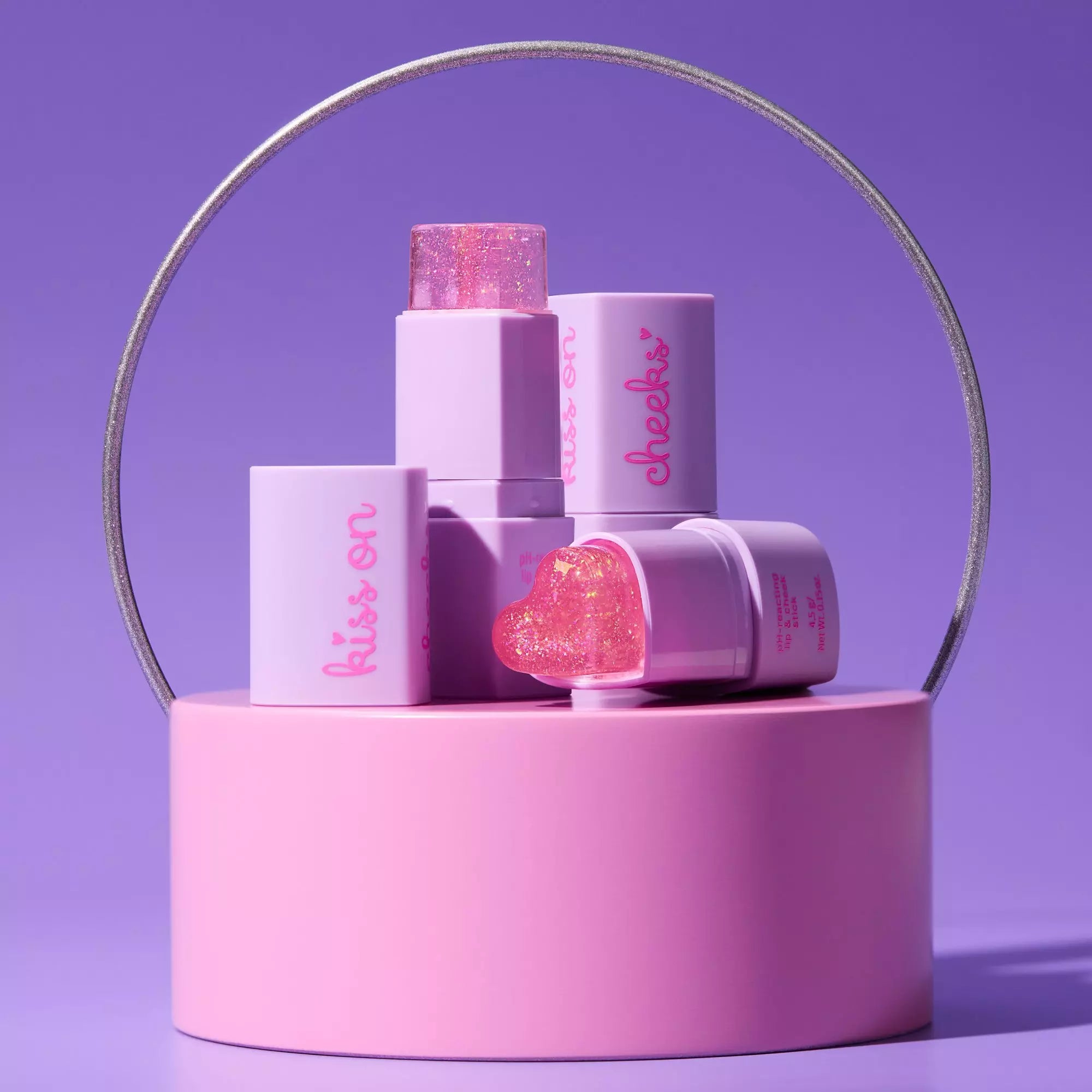 Essence Kiss On Cheeks pH-Reacting Lip & Cheek Stick