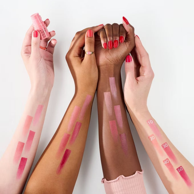 Essence Baby Got Blush Stick