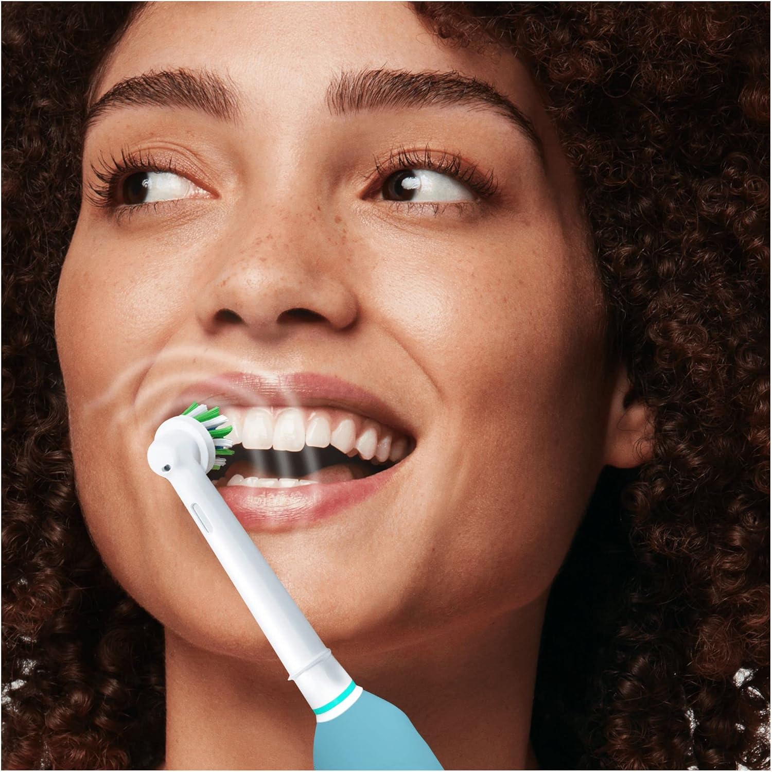 Oral-B Pro 1 Electric 3D White Pressure Sensor Toothbrush
