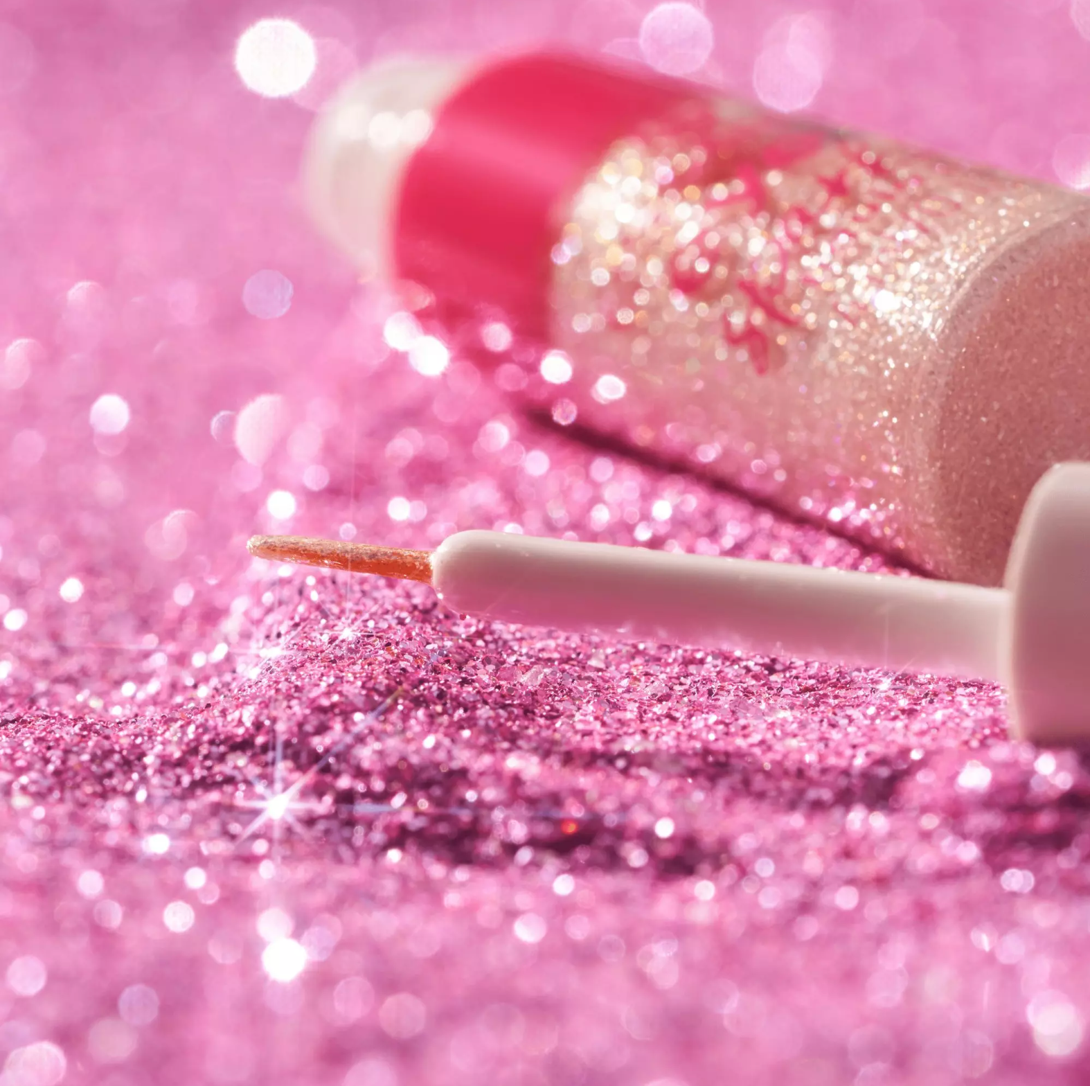 Essence Eye Sparkle! Liquid Liner