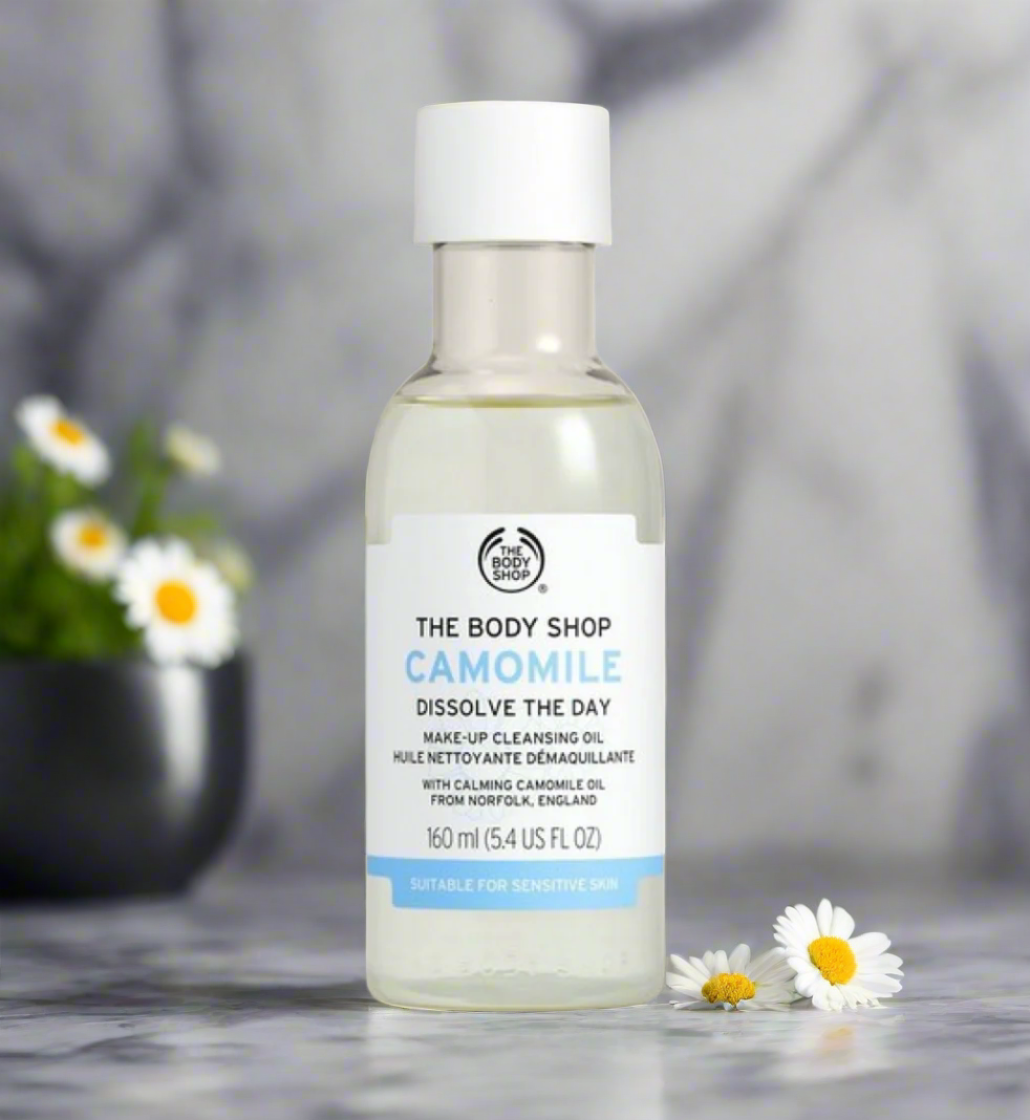 The Body Shop Camomile Dissolve The Day Make-Up Cleansing Oil