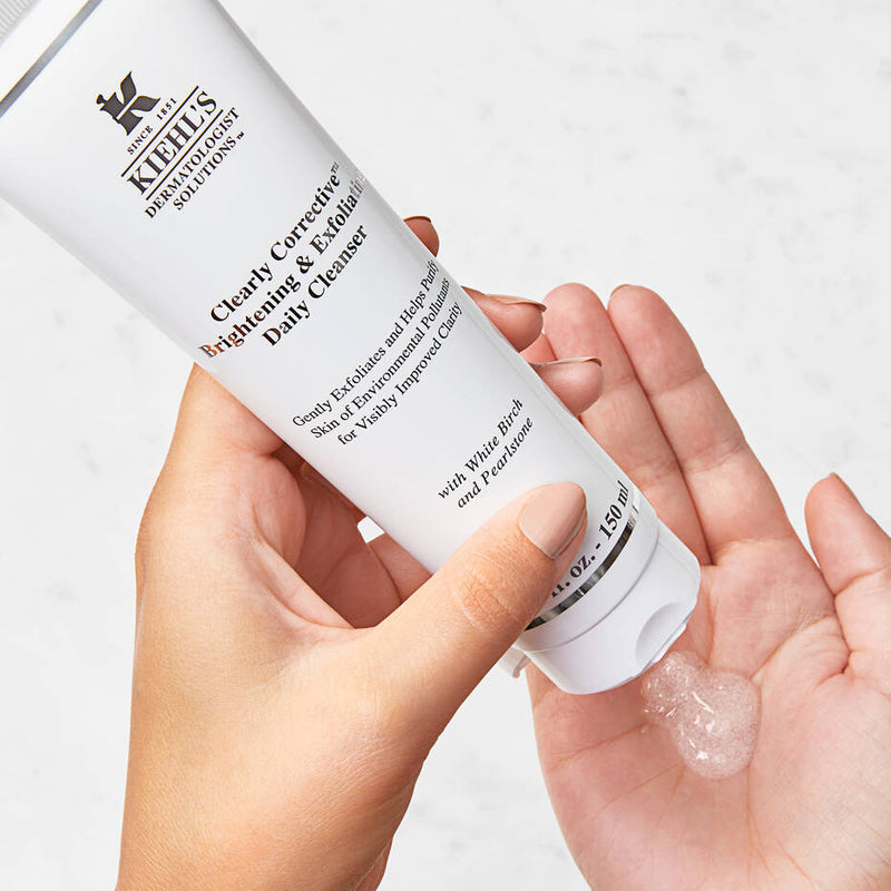 Kiehl's Clearly Corrective Brightening & Exfoliating Daily Cleanser